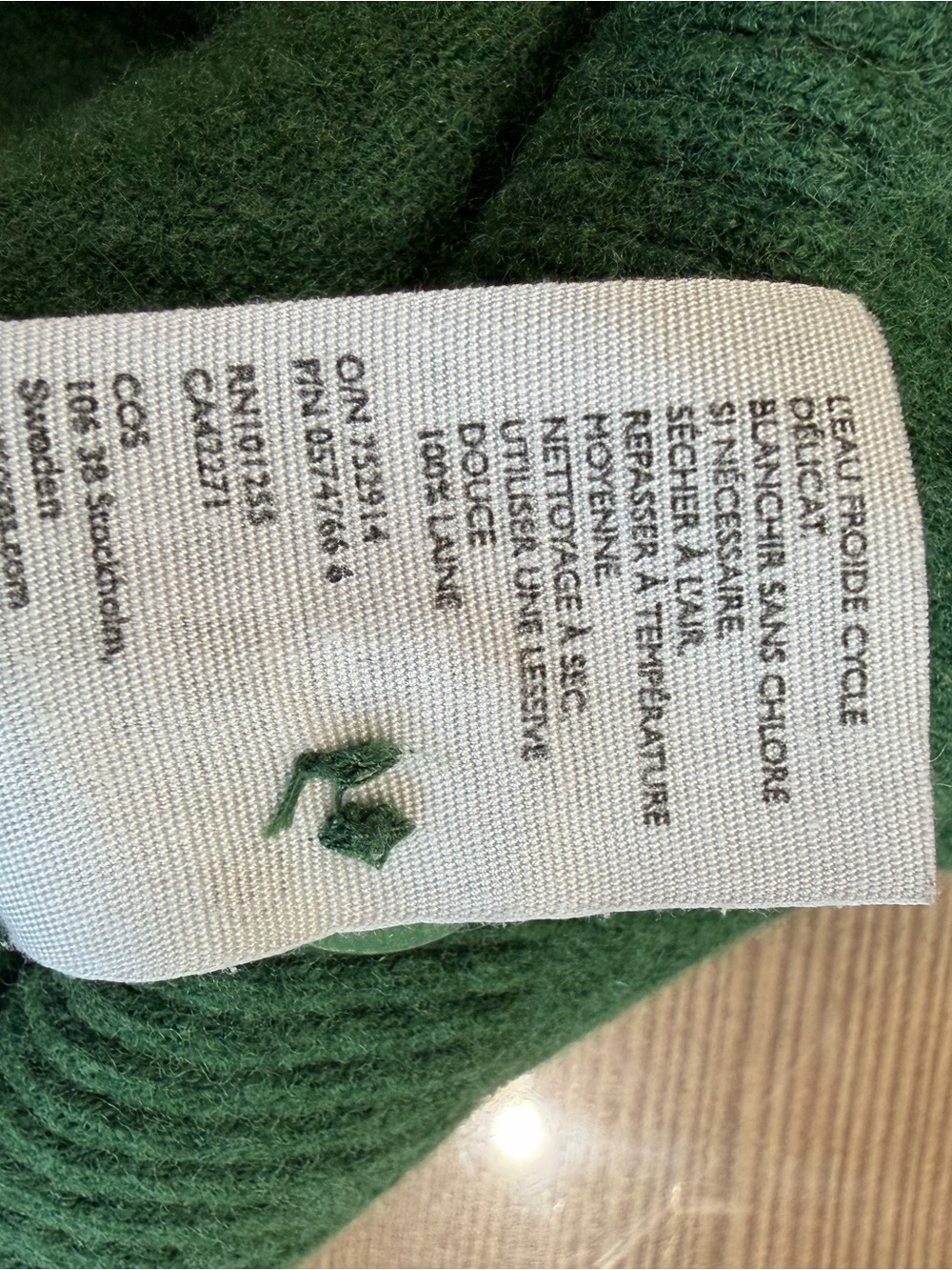 COS Women's Forest Green 100% Wool Cardigan Sweater Crew Neck Sz S Minimalist - Picture 3 of 8